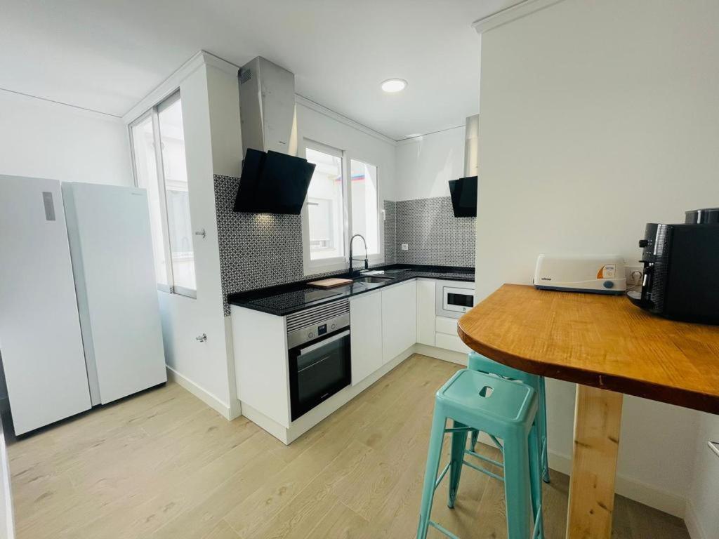 Pare Pere Rooms Denia Bagian luar foto