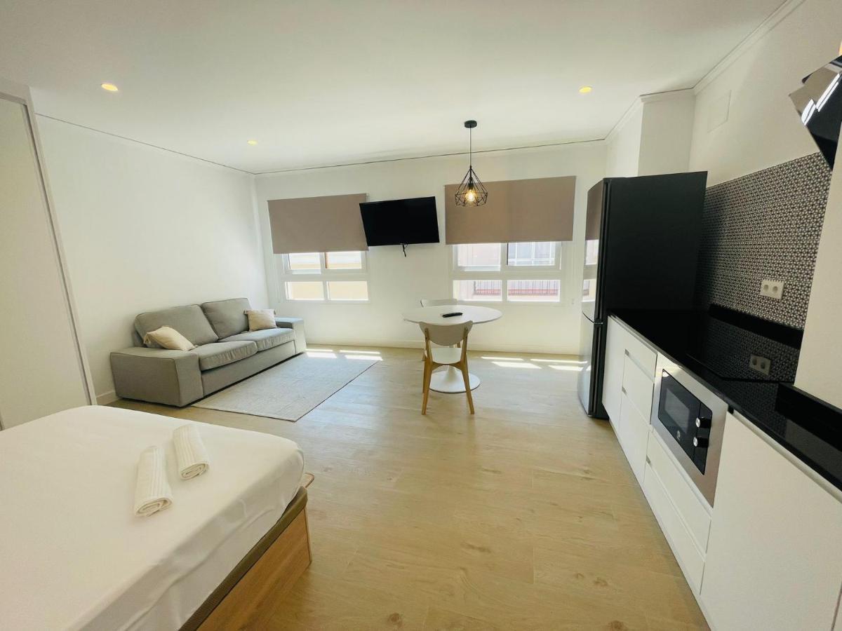 Pare Pere Rooms Denia Bagian luar foto
