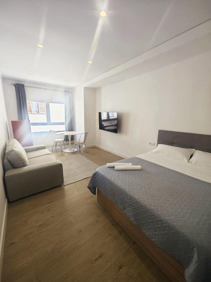 Pare Pere Rooms Denia Bagian luar foto