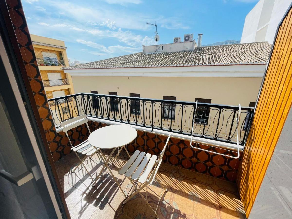 Pare Pere Rooms Denia Bagian luar foto